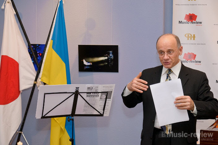 10.03.12. Заслужений артист України композитор та валторнист Василь Пилипчак. Фото: Сергій Пірієв 10.03.12. Заслужений артист України композитор та валторнист Василь Пилипчак. Фото: Сергій Пірієв