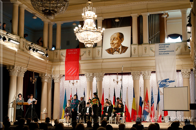 2010 р.  VIII-ий Міжнародний конкурс молодих піаністів пам`яті Володимира Горовиця. Фото: Сергій Пірієв 2010 р.  VIII-ий Міжнародний конкурс молодих піаністів пам`ті Володимира Горовиця. Фото: Сергій Пірієв