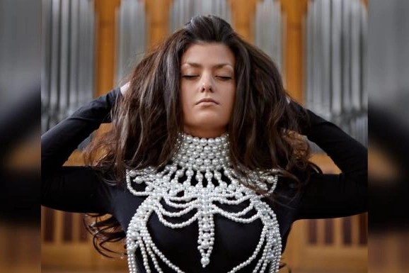 Бельмас Євгенія, органістка