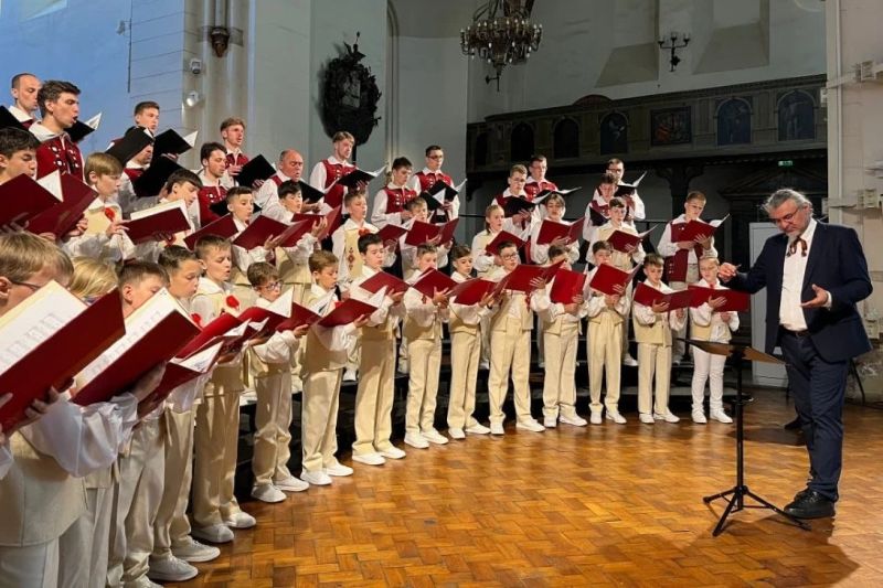 Львівська державна академічна чоловіча хорова капела 