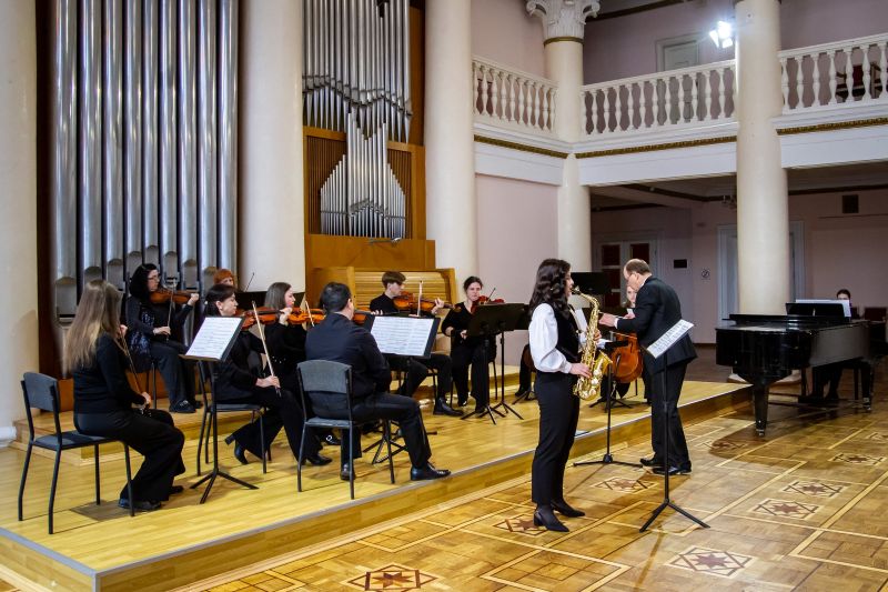 Тиждень у Хмельницькій обласній філармонії видався багатим на яскраві та неординарні зустрічі
