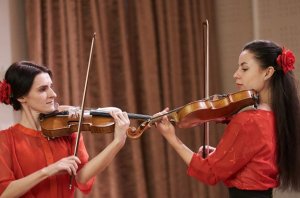 У харківських лікарнях виконуватимуть класику для пацієнтів з онкологією